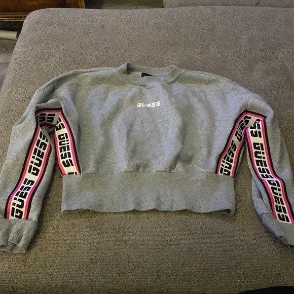 Ladies size small guess crop top - Picture 1 of 5